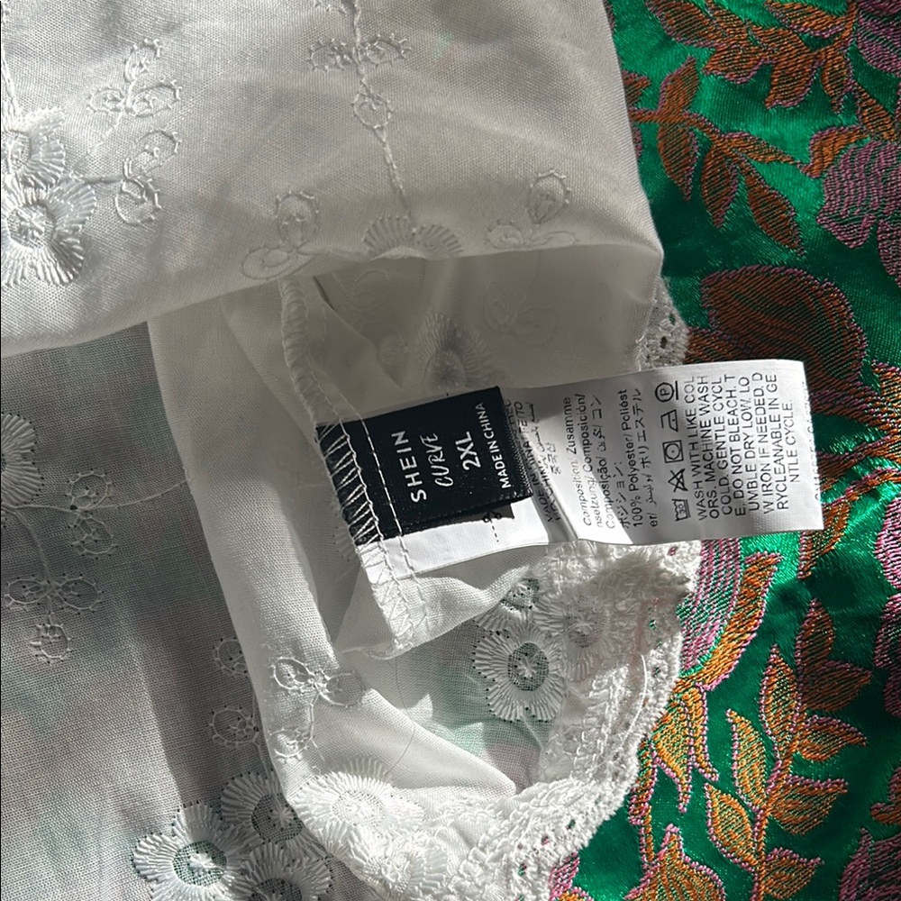 🌊Coastal Cowgirl Sheer Lace Vest 🤠🌸 - Picture 2 of 3